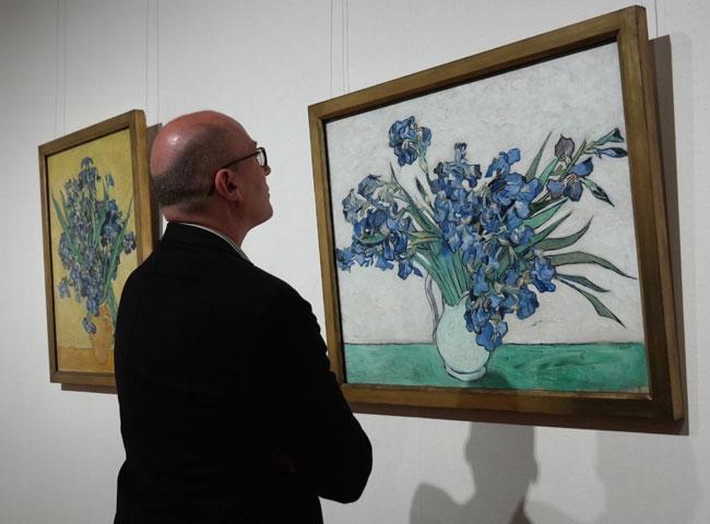 Van Goghun çiçekleri 125 yıl sonra bir arada
