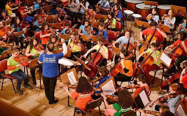 İki Elin Sesi Var Çocuk Senfoni Orkestrası Belçikada ödül aldı