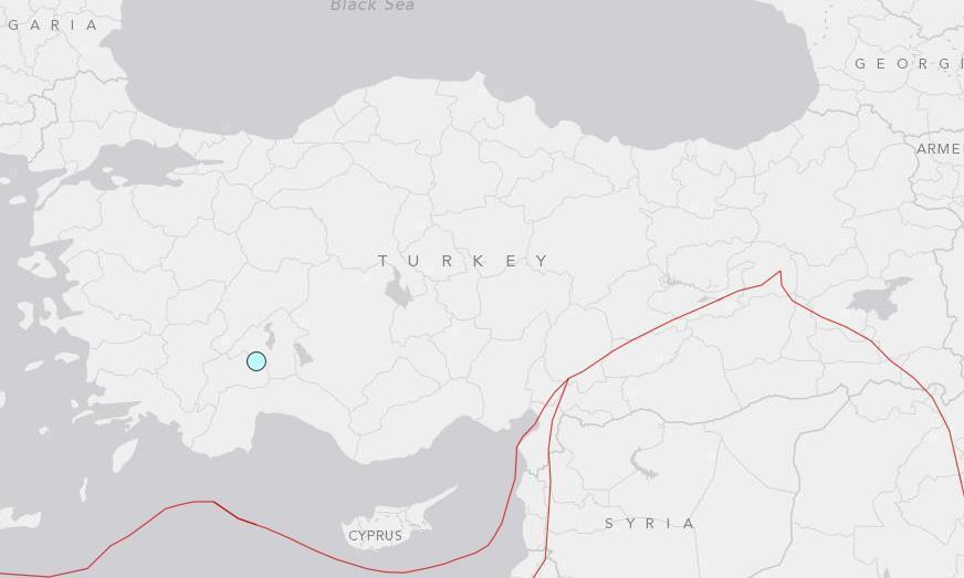 Deprem Antalya, Afyon, Burdur ve Ispartayı salladı