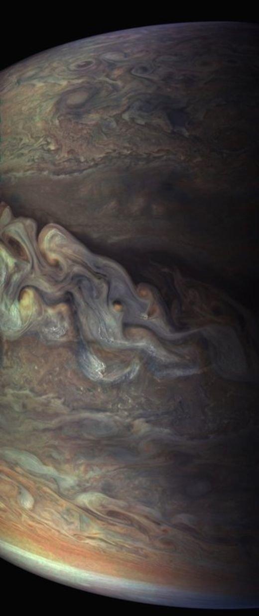 NASAnın Juno uzay aracından Jüpiter