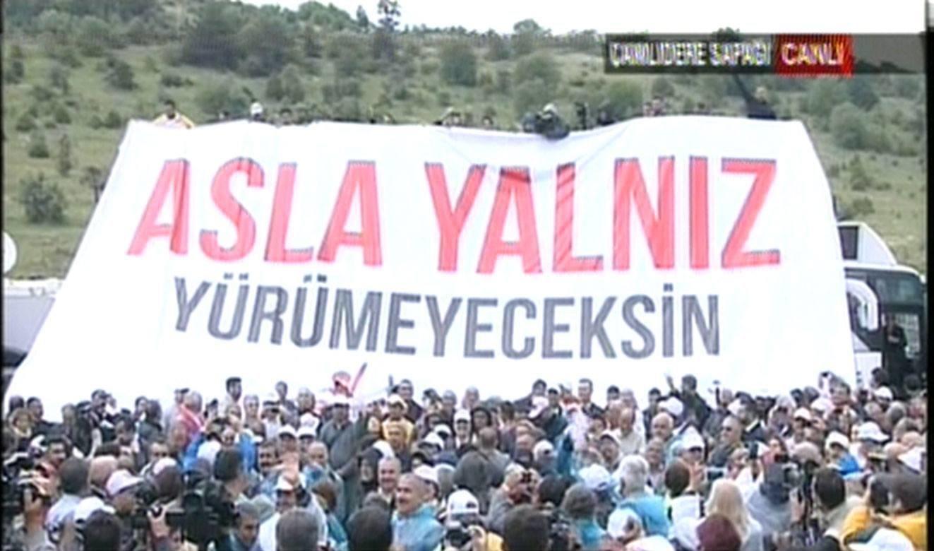 Kemal Kılıçdaroğlu Çamlıdere Sapağında grup toplantısında konuştu