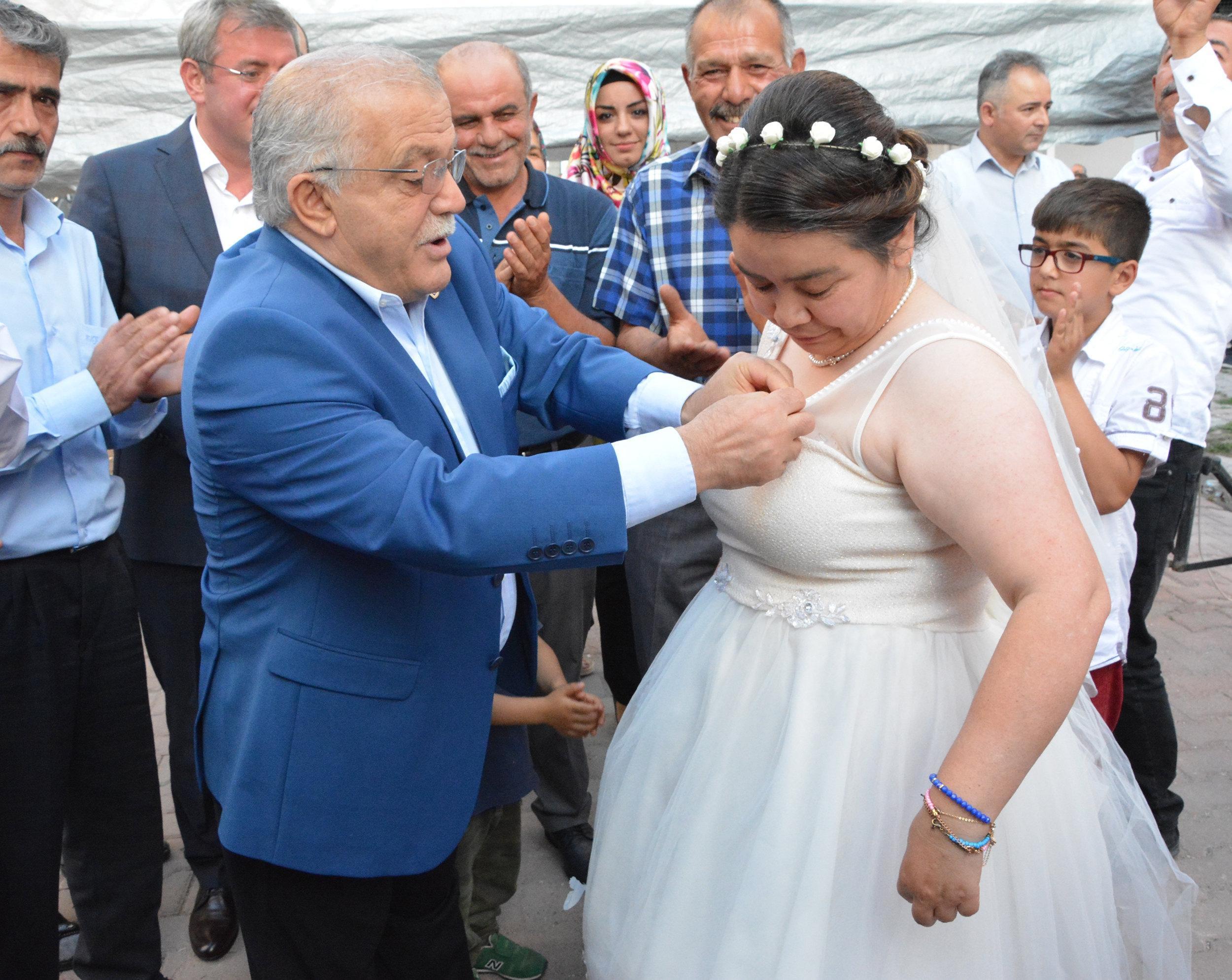 Kırşehir’de damatsız düğün