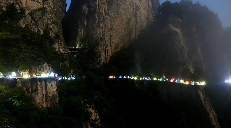 Dünyanın en tehlikeli kamp yeri: Luoyang Dağı