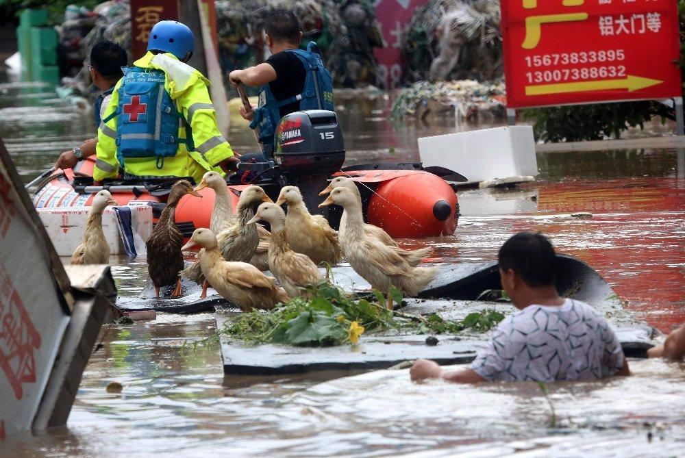 Çin’i sel vurdu: 49 kişi hayatını kaybetti