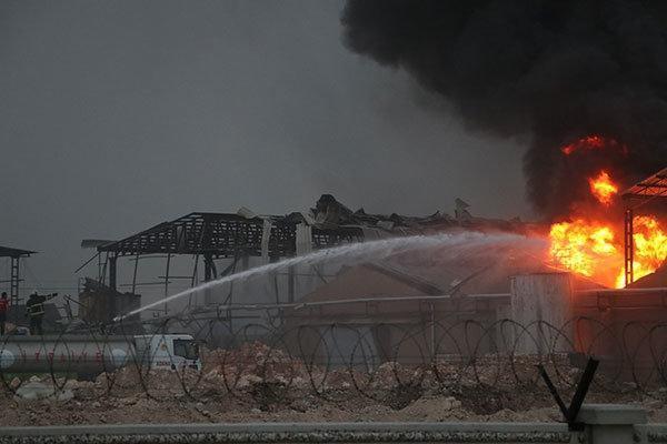 Adanada kimya fabrikasında yangın çıktı
