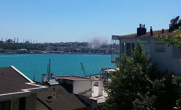 İstanbul Eminönünde yangın çıktı
