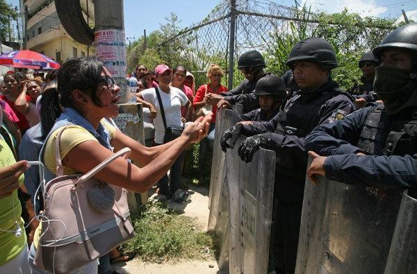 Meksikada cezaevinde savaş: 28 ölü