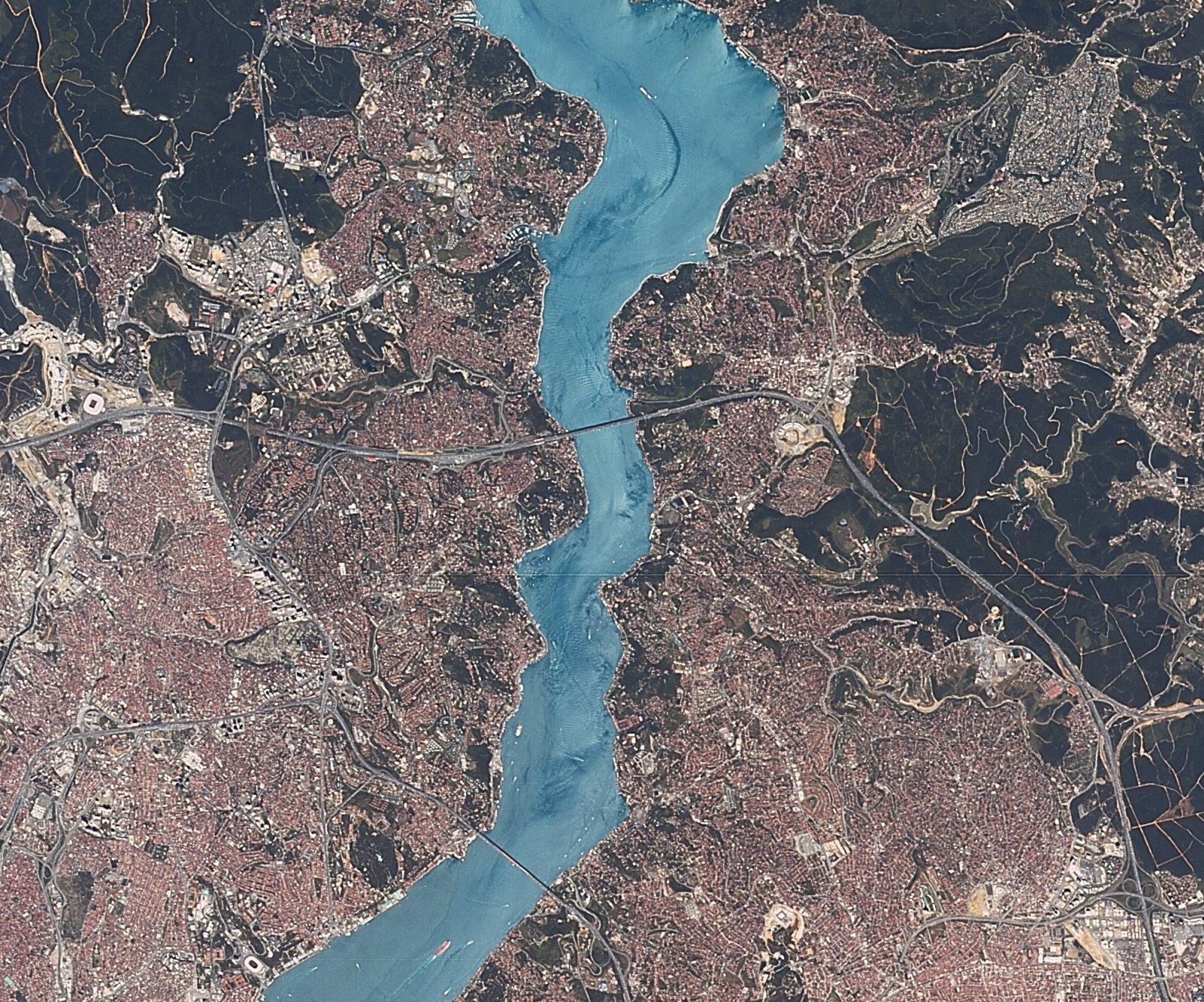 Yerli uydu İstanbulu fotoğrafladı