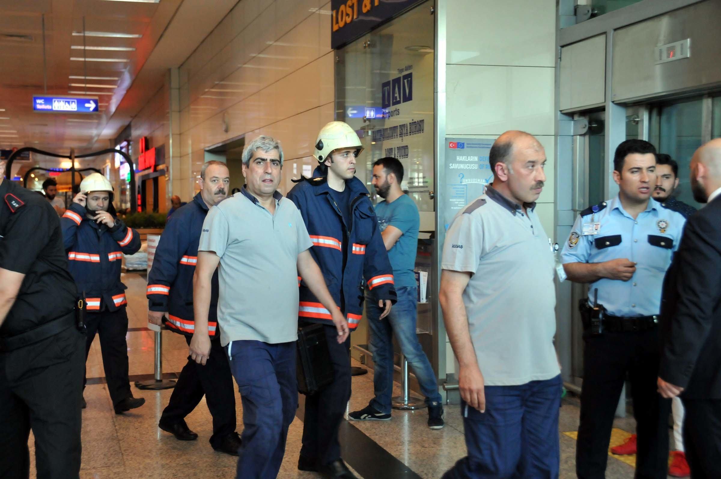 Atatürk Havalimanında koku alarmı