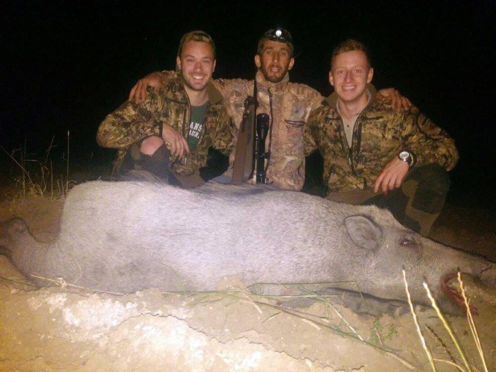 Lüksemburglu avcılar Tokat’ta dev yaban domuzu avladı