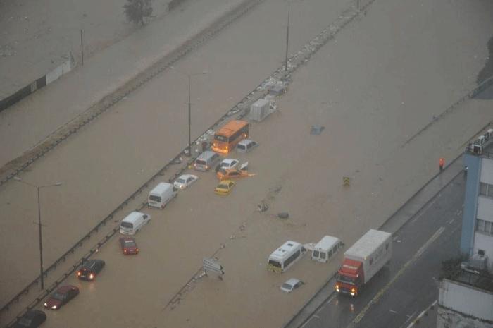 İstanbul’da son büyük sel felaketi 2009 yılında 31 can almıştı