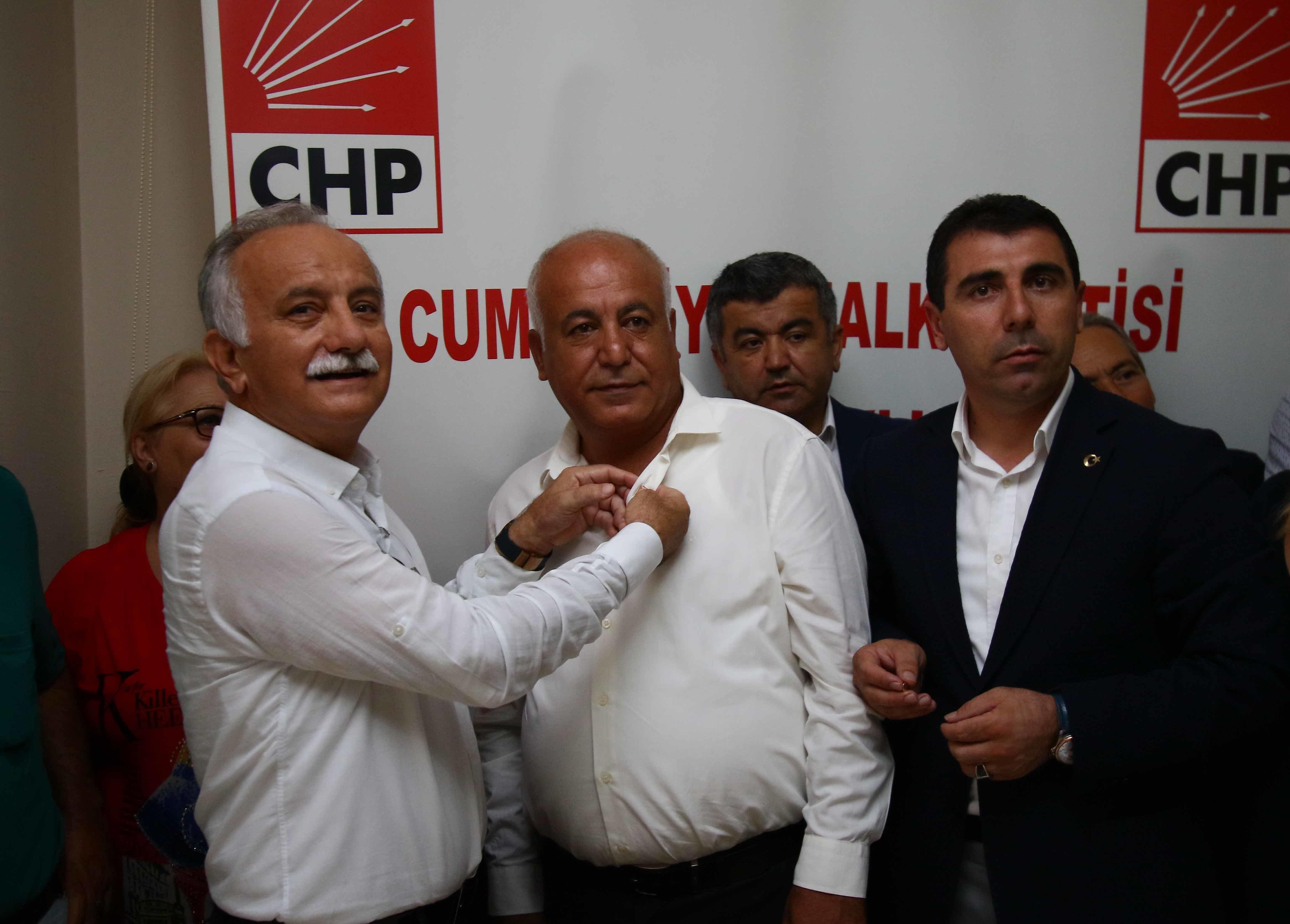 Bayraklı Belediye Başkanı Hasan Karabağ: Partimizi büyütmeye devam edeceğiz