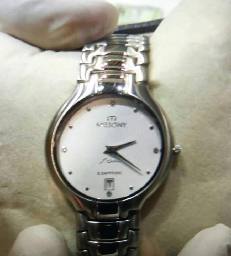 Bank Asyanın kasalarından Fetullah Gülen yazılı kol saatleri çıktı