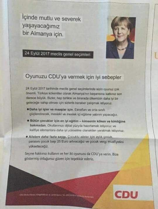Merkelden seçim öncesi Türkçe afiş