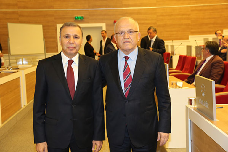 İlhami Yılmaz Ataşehir Belediye Başkanvekilliğini kazandı