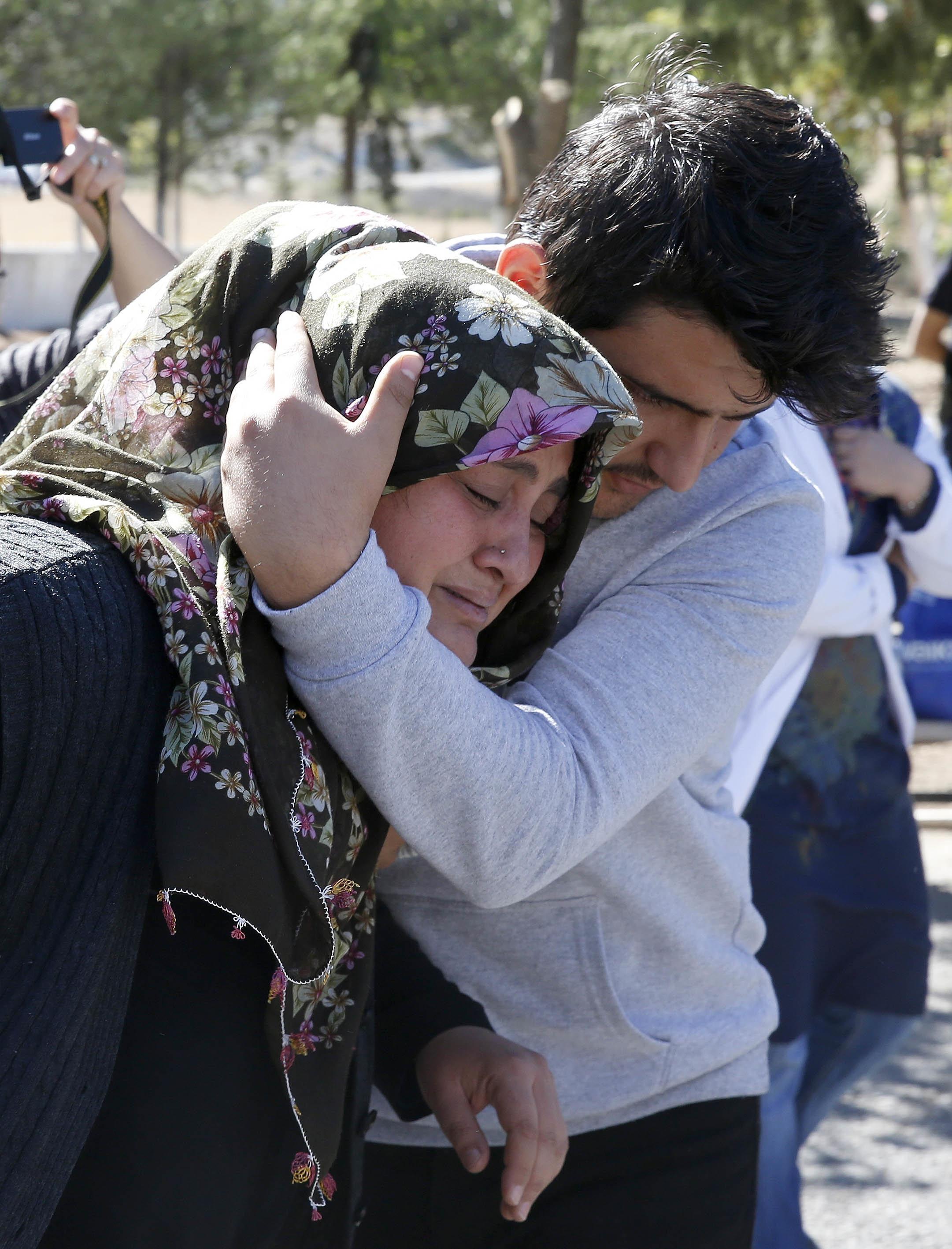 İzmirdeki TÜPRAŞ patlamasında ölen Mehmet Derenin ablası yürek yaktı