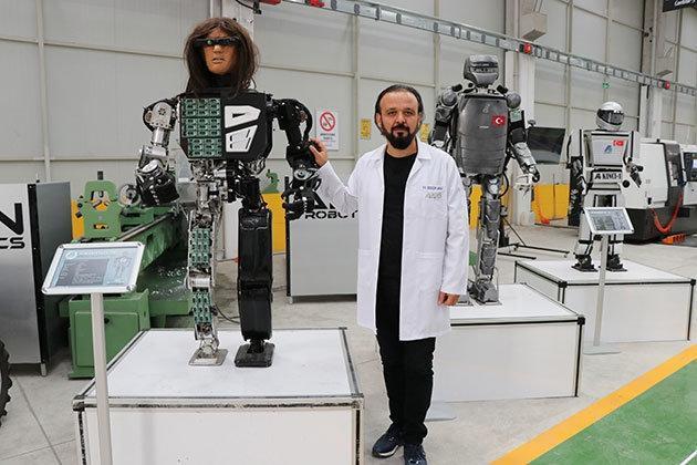 Milli insansı robotların seri üretimine başlandı