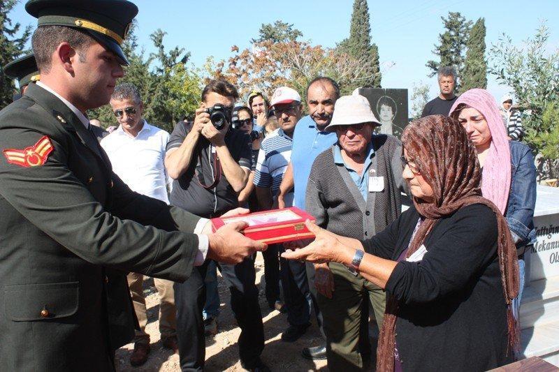 Kayıp şehit Halil Ziya 53 yıl sonra toprağa verildi