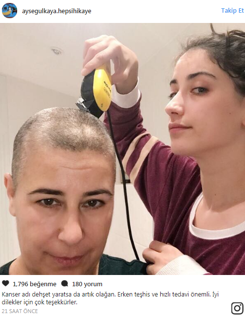 Hazal Kayanın annesi kansere yakalandı Kızı annesinin saçlarını böyle kesti