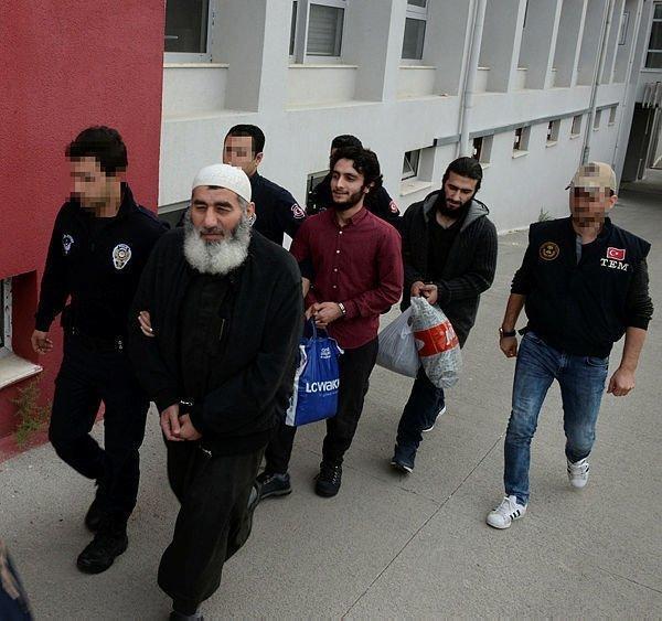 DEAŞın istihbaratçısı ve celladı Adanada yakalandı