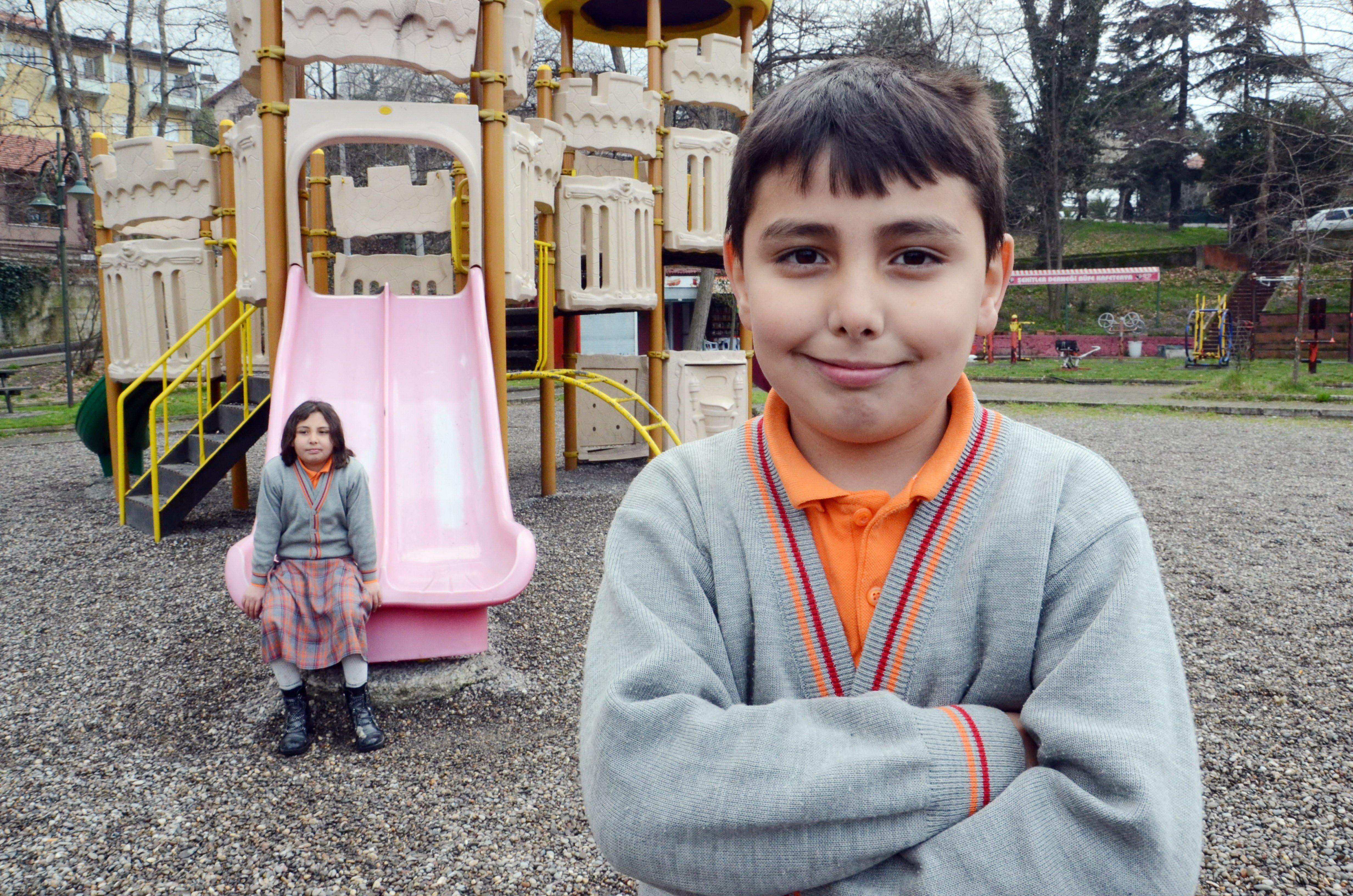 9 yaşındaki Bayram, 50 bin lira bulunamazsa duyamayacak