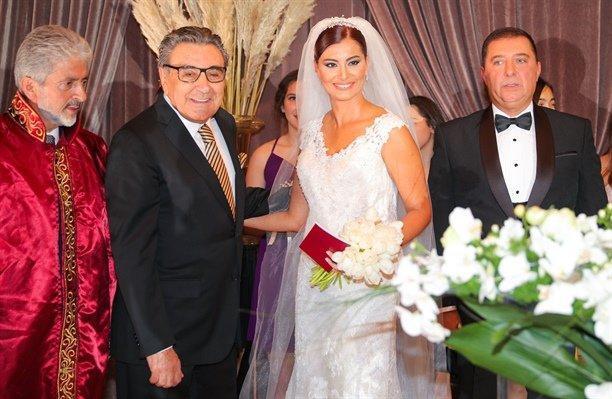 Hande Fırat ile Murat Özvardar evlendi