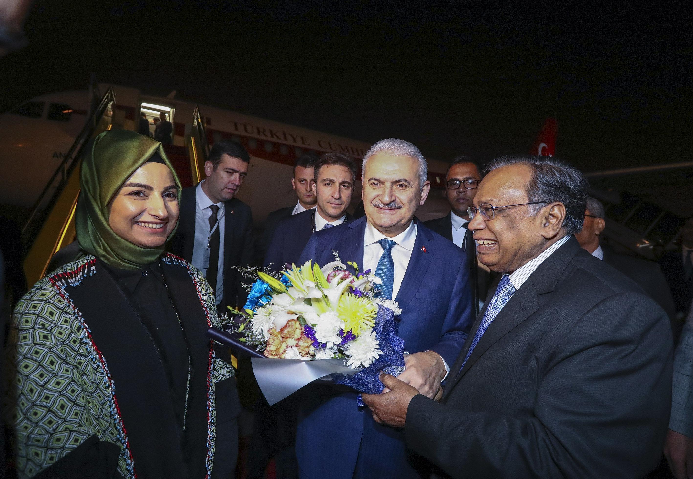 Başbakan Binali Yıldırıma kızı Büşra Bahar Köylübay da eşlik etti