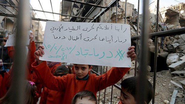 Suriyeli aktivistlerden kafesli eylem