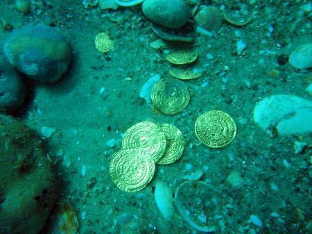 Akdenizde 2 bin altın çıktı