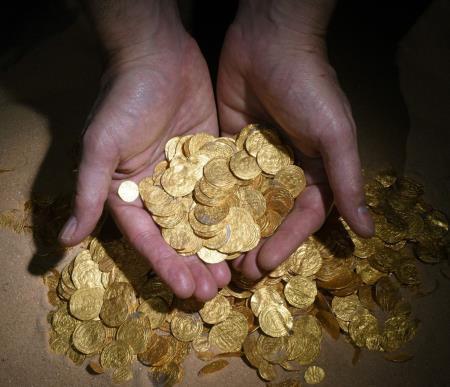 Akdenizde 2 bin altın çıktı