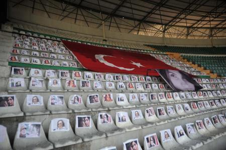 Bursaspor Özgecanı unutmadı