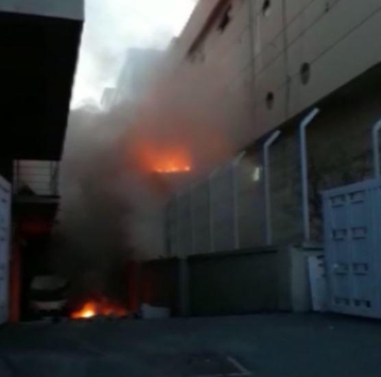 Bağcılarda tekstil fabrikasında patlama