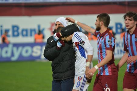 Trabzon maçı sonrası gözyaşlarını tutamadı