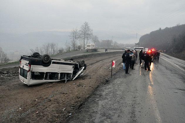 Zonguldak Ereğlide zincirleme trafik kazası: 19 yaralı