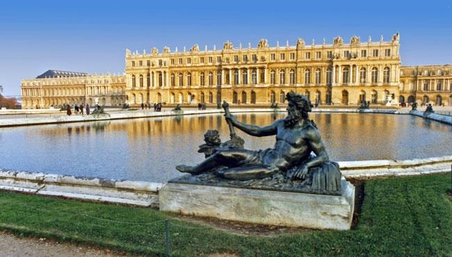 Versailles Sarayı da selfie çubuğunu yasakladı