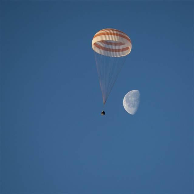 Uzay aracı Soyuz, altı ay sonra Dünyaya indi