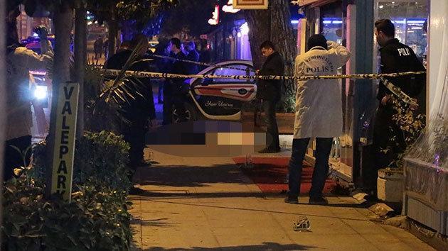 Kadıköyde restoranda dehşet: Vale kurşun yağdırdı, iki müşteriyi öldürdü