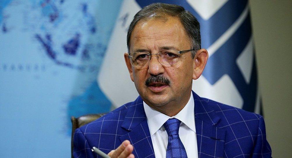 Çevre ve Şehircilik Bakanı Mehmet Özhasekinin uçağı acil iniş yaptı