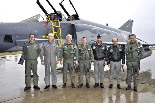 RF-4Elerin jübile fotoğrafları yayınlandı
