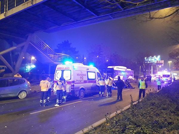 Ankarada zincirleme trafik kazası: 2 ölü, 2 yaralı