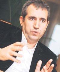 Galatasarayda Murat İlbak istifa etti