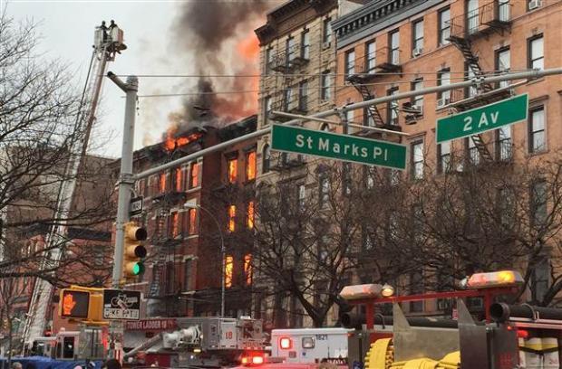 New Yorkta patlama: Üçü ağır 14 yaralı