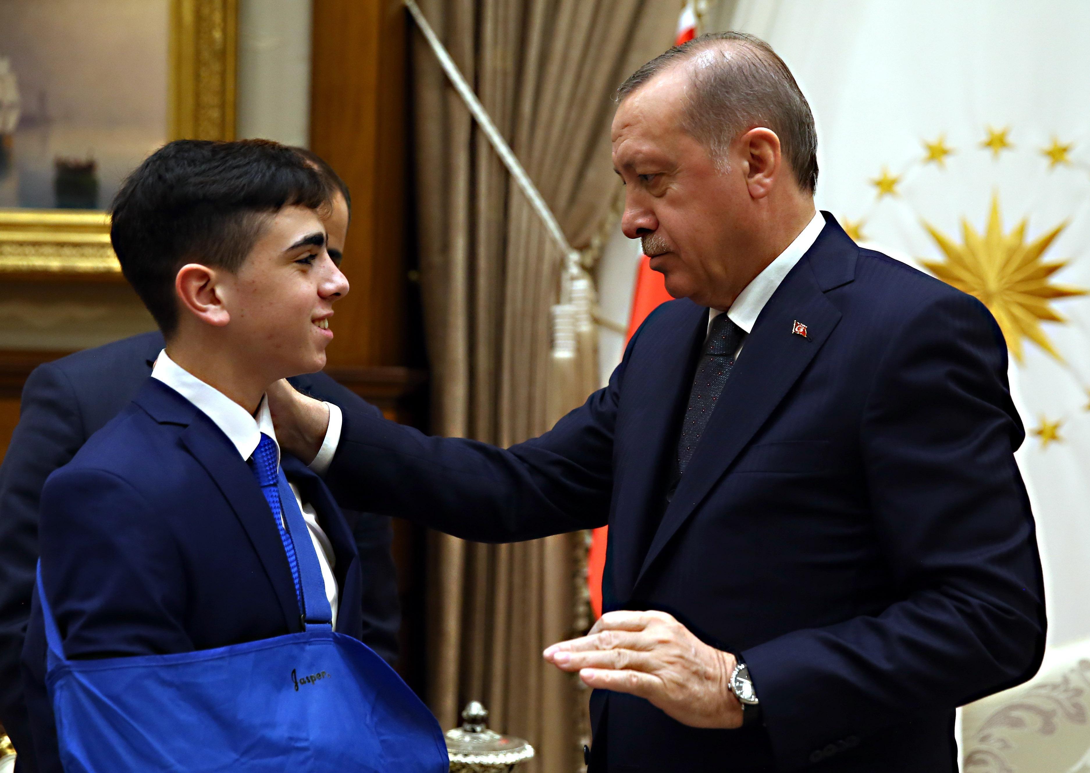 Cumhurbaşkanı Erdoğan Kudüs direnişinin sembolü Fevzi El-Cüneydiyi kabul etti