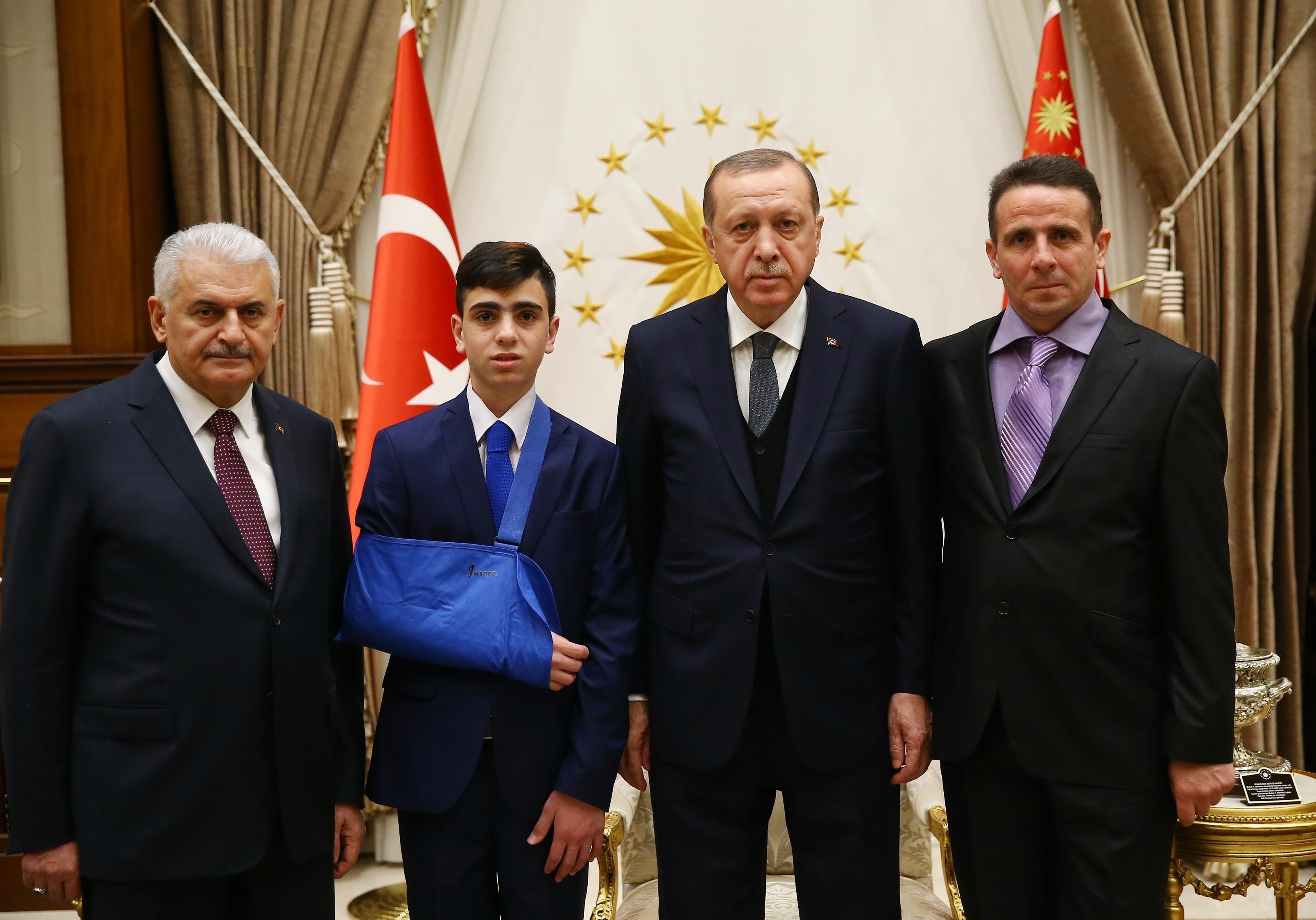 Cumhurbaşkanı Erdoğan Kudüs direnişinin sembolü Fevzi El-Cüneydiyi kabul etti