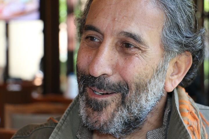 Songül Öden, 74 yaşındaki İngiliz oyuncu Kevork Malikyan ile aşk mı yaşıyor (Songül Ödenden açıklama)