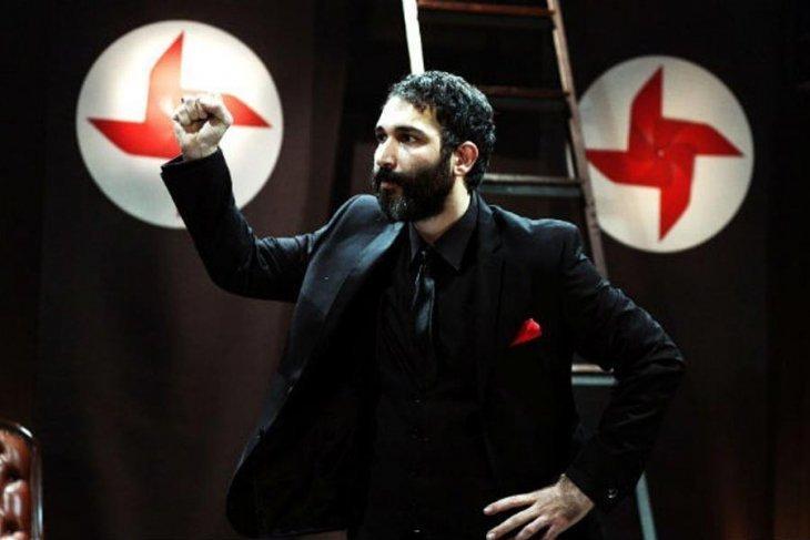 Ankara Valiliği Barış Atayın Sadece Diktatör oyununu yasakladı