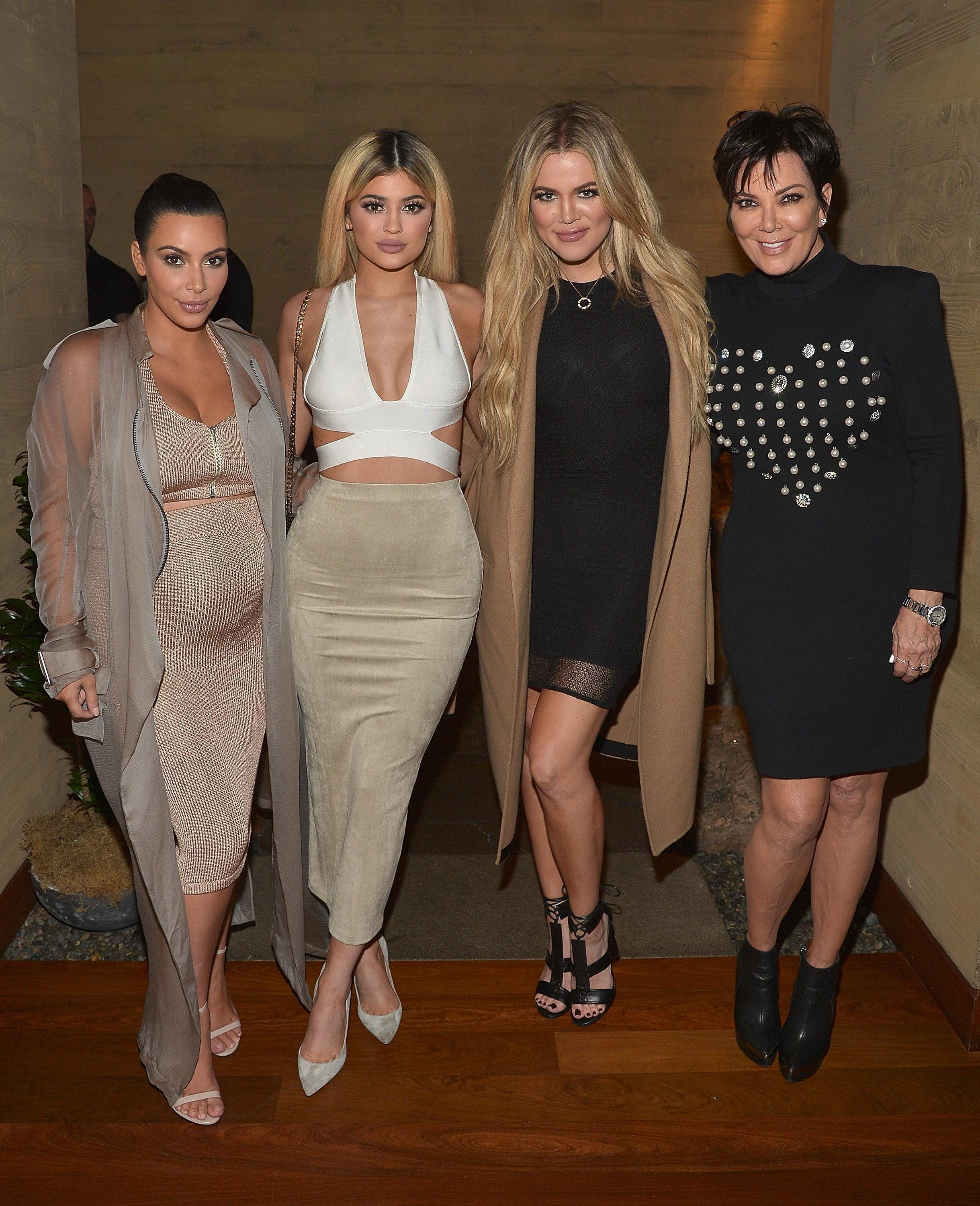 Kylie Jenner Kim Kardashianın taşıyıcı annesi mi