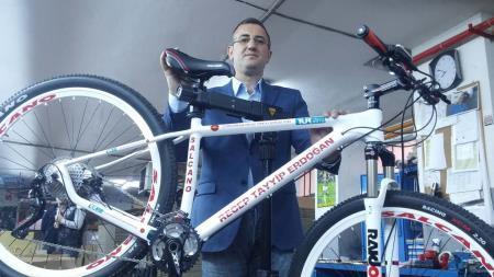Erdoğan için özel bisiklet