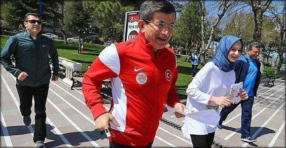 Başbakan Davutoğlu sağlığını böyle koruyor