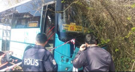 İstanbulda halk otobüsü kazası: 1 ölü